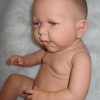 ADK1g Levensechte Babypop Newborn Jongen fullbody blank 52 cm in luier mutsje en slofjes - Afbeelding 14