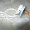 Speen blauw-wit met speenketting voor babypoppen - zie omschrijving tekst - Afbeelding 3