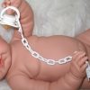Speen wit met speenketting passend voor babypoppen Antonio Juan - zie omschrijving tekst