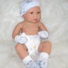 ADK0 Levensechte Babypop Newborn Jongen fullbody blank 52 cm in luier mutsje slofjes en speen - Afbeelding 5