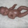 SB02 Berbesa fullbody babypop meisje donker met kleding en kussen 42 cm - Afbeelding 16