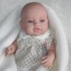 SB03c Berbesa fullbody babypop meisje blank met kleding en deken 42 cm - Afbeelding 7