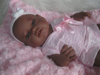 SB02 Berbesa fullbody babypop meisje donker met kleding en kussen 42 cm - Afbeelding 11