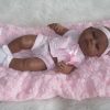 SB02 Berbesa fullbody babypop meisje donker met kleding en kussen 42 cm - Afbeelding 23
