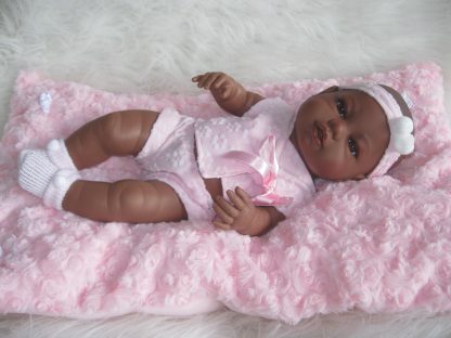 SB02 Berbesa fullbody babypop meisje donker met kleding en kussen 42 cm - Afbeelding 22