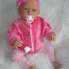 AD8c Levensechte Babypop Kristina soft body blauwe ogen met roze kleding en speen 52 cm - Afbeelding 6
