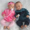AD7m Levensechte Babypop softbody Lara met blauwe ogen met kleding en speen 52 cm - Afbeelding 8