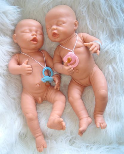 PD08c Babypoppen Slapende Tweeling jongen en meisje met speen 42 cm - Afbeelding 4