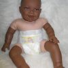 AD3l8 Levensechte Babypop soft body pop Naomi donker met kleding 53 cm - Afbeelding 11