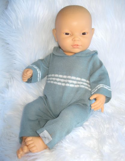 P04b Levensechte Babypop Newborn Jongen Aziatisch in gebreid pakje 52 cm