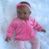 AD3b Levensechte Babypop soft body pop Naomi donker met kleding 53 cm - Afbeelding 4
