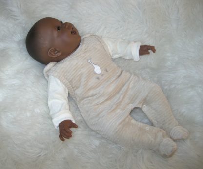 AD3l6 Levensechte Babypop soft body pop donker in beige velours set 53 cm - Afbeelding 3