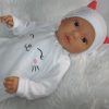 AD9d Levensechte Babypop Leoni softbody bruine ogen in 2 delig setje wit en speen 52 cm - Afbeelding 2