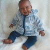 AD3i Levensechte Babypop soft body pop donker in 2 delige set 53 cm - Afbeelding 3