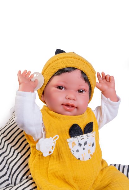 AJ18f Antonio Juan pop babypop softbody bruine ogen met haar kleding en speen 42 cm - Afbeelding 15