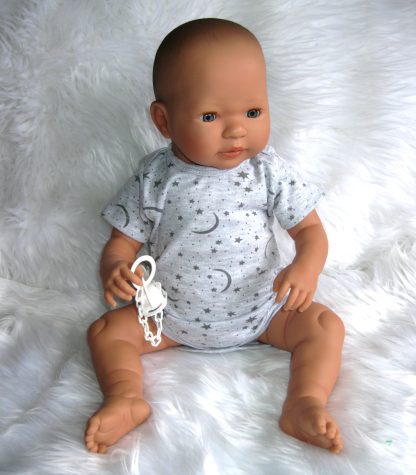 AD7g Levensechte Babypop soft body Lisa met slaapogen romper en speen 52 cm - Afbeelding 3