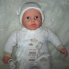 P12 Grote Babypop soft body blank 60 cm met velours kleding en speen - Afbeelding 5