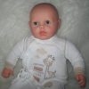 P12 Grote Babypop soft body blank 60 cm met velours kleding en speen - Afbeelding 15