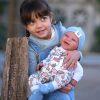 L12c Llorens levensechte babypop softbody baby pop met geluid met kleding speen 44 cm - Afbeelding 8