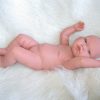 AS08 Asi full body babypop Maria meisje in kleding deken kussen en speen 43 cm - Afbeelding 26