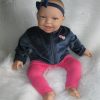 AD3v Levensechte Babypop soft body Naomi blauwe ogen in kleding 53 cm - Afbeelding 5