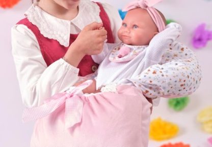 L02n Llorens levensechte babypop meisje full body dicht mondje met slaapzak 40 cm