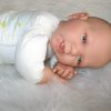 AD6a Levensechte Babypop soft body flexibele pop met kleding 53 cm - Afbeelding 3