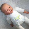AD6a Levensechte Babypop soft body flexibele pop met kleding 53 cm - Afbeelding 11