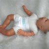 AD3e Levensechte Babypop soft body pop bruine ogen 53 cm met speen - Limited Edition - Afbeelding 6