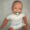 AD3e Levensechte Babypop soft body pop bruine ogen 53 cm met speen - Limited Edition - Afbeelding 7