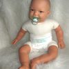 AD3e Levensechte Babypop soft body pop bruine ogen 53 cm met speen - Limited Edition - Afbeelding 16