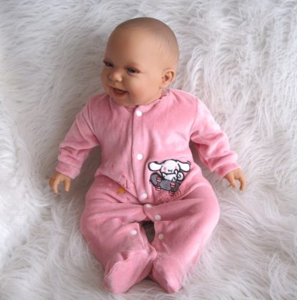 AD3e Levensechte Babypop soft body Naomi blauwe ogen velours pakje 53 cm - Afbeelding 12