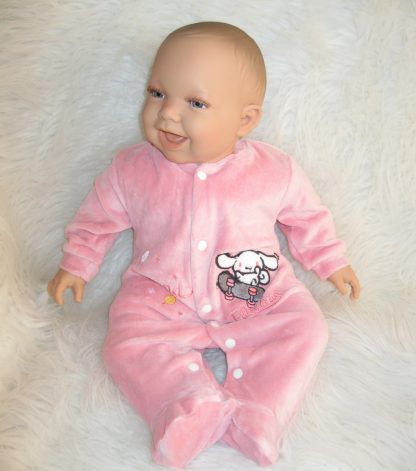 AD3e Levensechte Babypop soft body Naomi blauwe ogen velours pakje 53 cm - Afbeelding 7