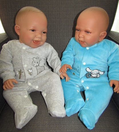 AD3b Levensechte Babypop softbody Naomi bruine ogen in velours pakje 53 cm - Afbeelding 22
