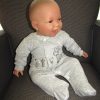 AD3b Levensechte Babypop softbody Naomi bruine ogen velours pakje grijs 53 cm - Afbeelding 4