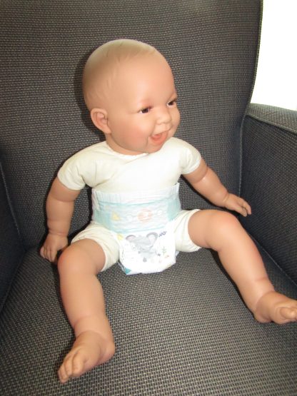 AD3b Levensechte Babypop softbody Naomi bruine ogen in velours pakje 53 cm - Afbeelding 14
