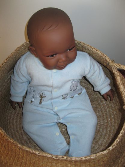 AD3l4 Levensechte Babypop soft body pop donker in velours pakje 53 cm - Afbeelding 5