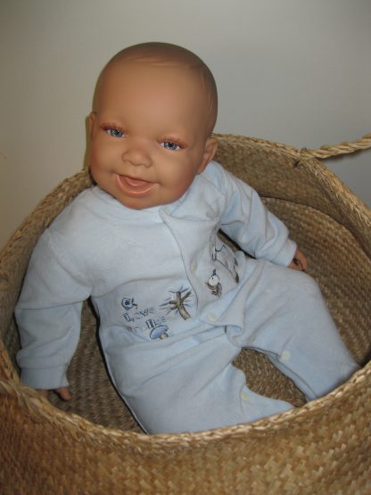 AD3f Levensechte Babypop soft body Naomi blauwe ogen velours pakje 53 cm - Afbeelding 9