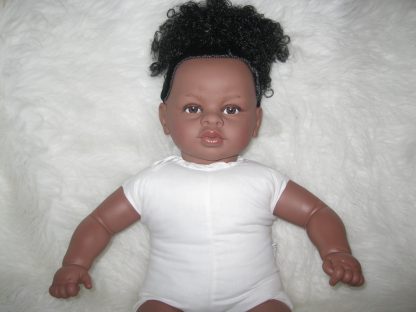 SB37a Berbesa soft body pop donker krullend haar hoge staart met kleding 62 cm - Afbeelding 9