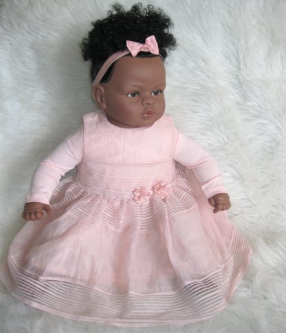 SB37a Berbesa soft body pop donker krullend haar hoge staart met kleding 62 cm - Afbeelding 8