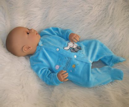 AD9i Levensechte Babypop Leoni soft body bruine ogen in velours pakje met speen 52 cm - Afbeelding 22